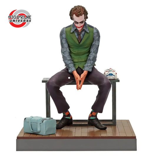 Joker (Scène d’interrogatoire) – The Dark Knight (Batman)™ – 20 cm
