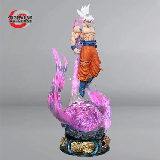 Figurine Goku Ultra instinct - Dragon Ball Super - 25cm